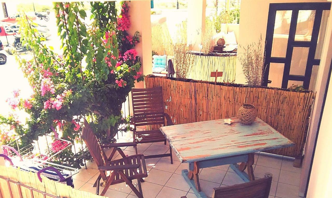 Votsalon Beach House Katastárion 外观 照片