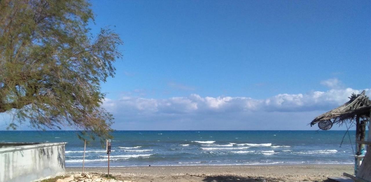 Votsalon Beach House Katastárion 外观 照片